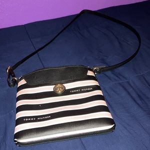 Tommy Hilfiger bag